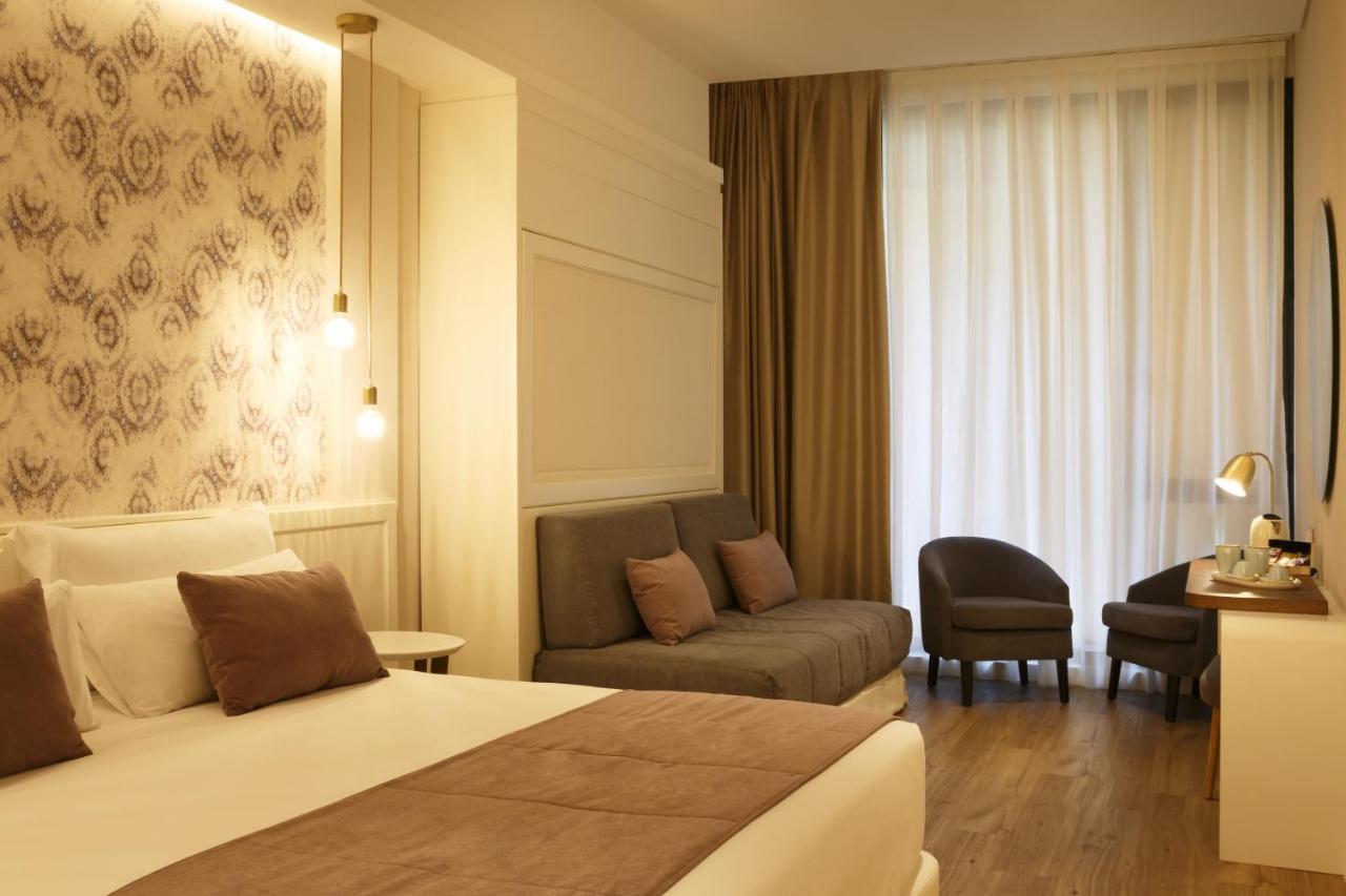 ไอคอน บีซีเอ็น บาย เปอตี พาเลซ Hotel บาร์เซโลนา ภายนอก รูปภาพ